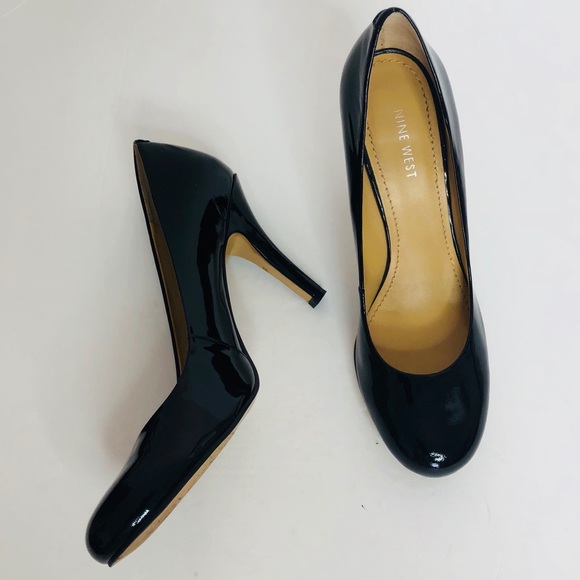 nine west black patent leather pumps